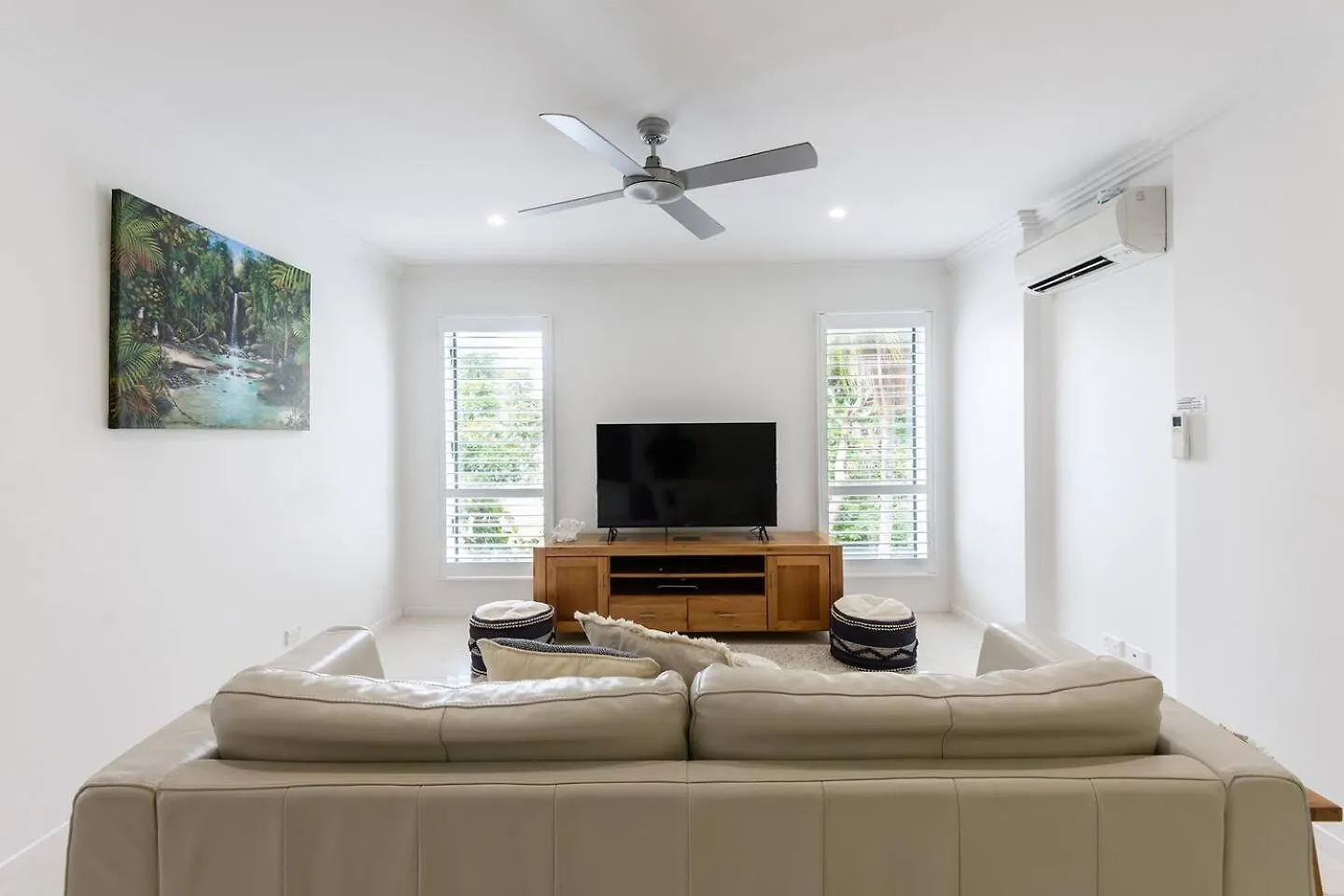 Apartment The Esplanade Escape - Your Ideal Beachfront Break Palm Cove Australia