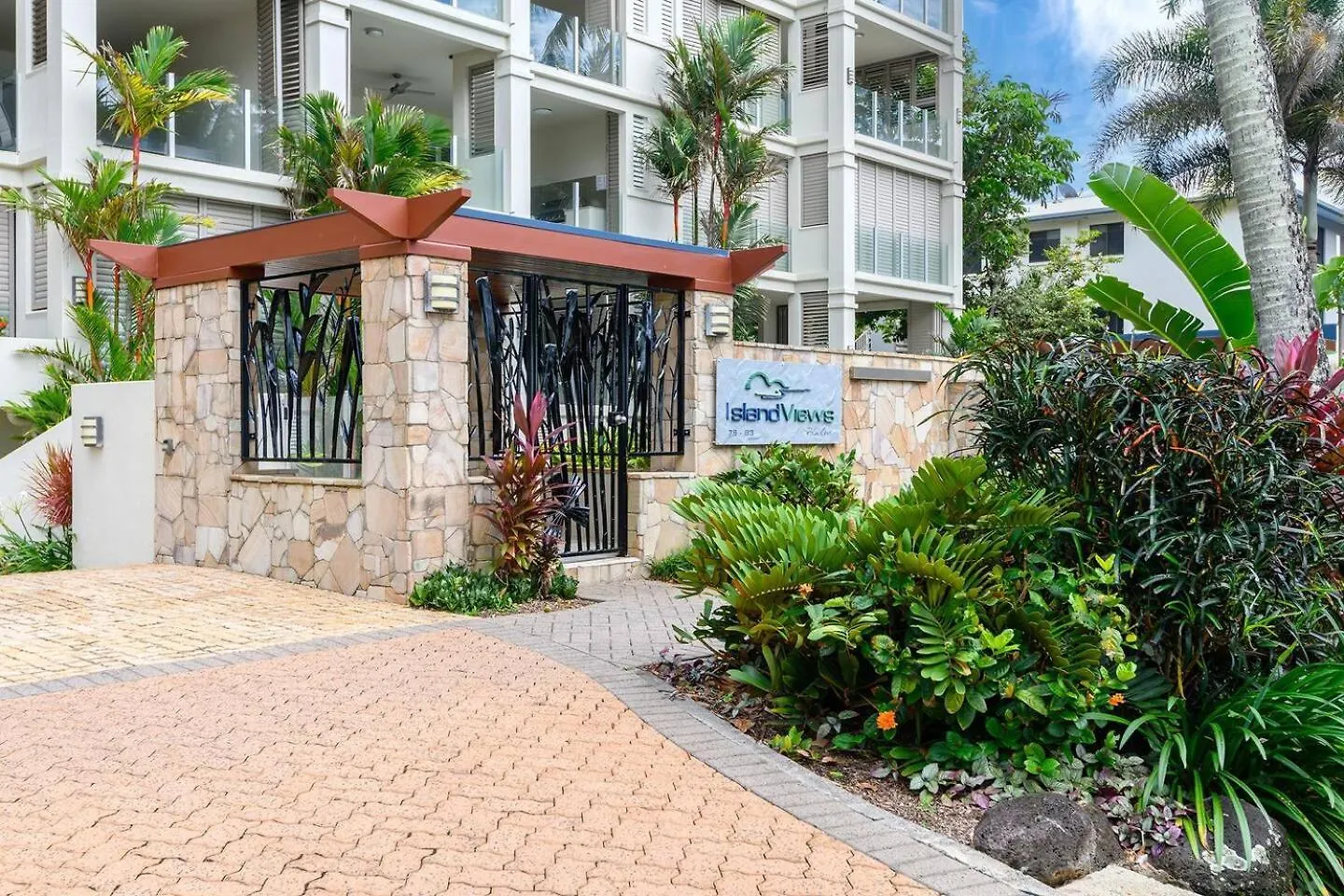 The Esplanade Escape - Your Ideal Beachfront Break Palm Cove 0*,