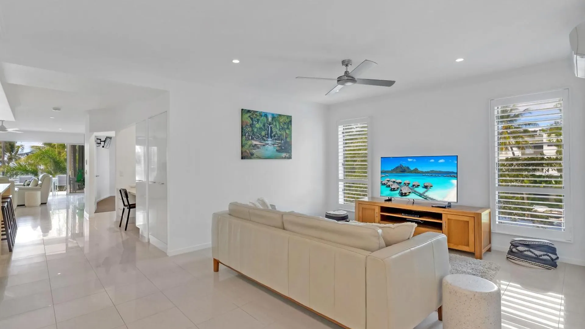 The Esplanade Escape - Your Ideal Beachfront Break بالم كوف شقة